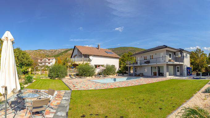 Accommodation 4
